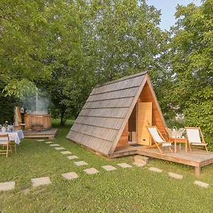 Glamping Bizjak Luxuszelt