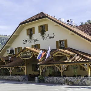 Hotel Domacija Vodnik &, Cerklje na Gorenjskem