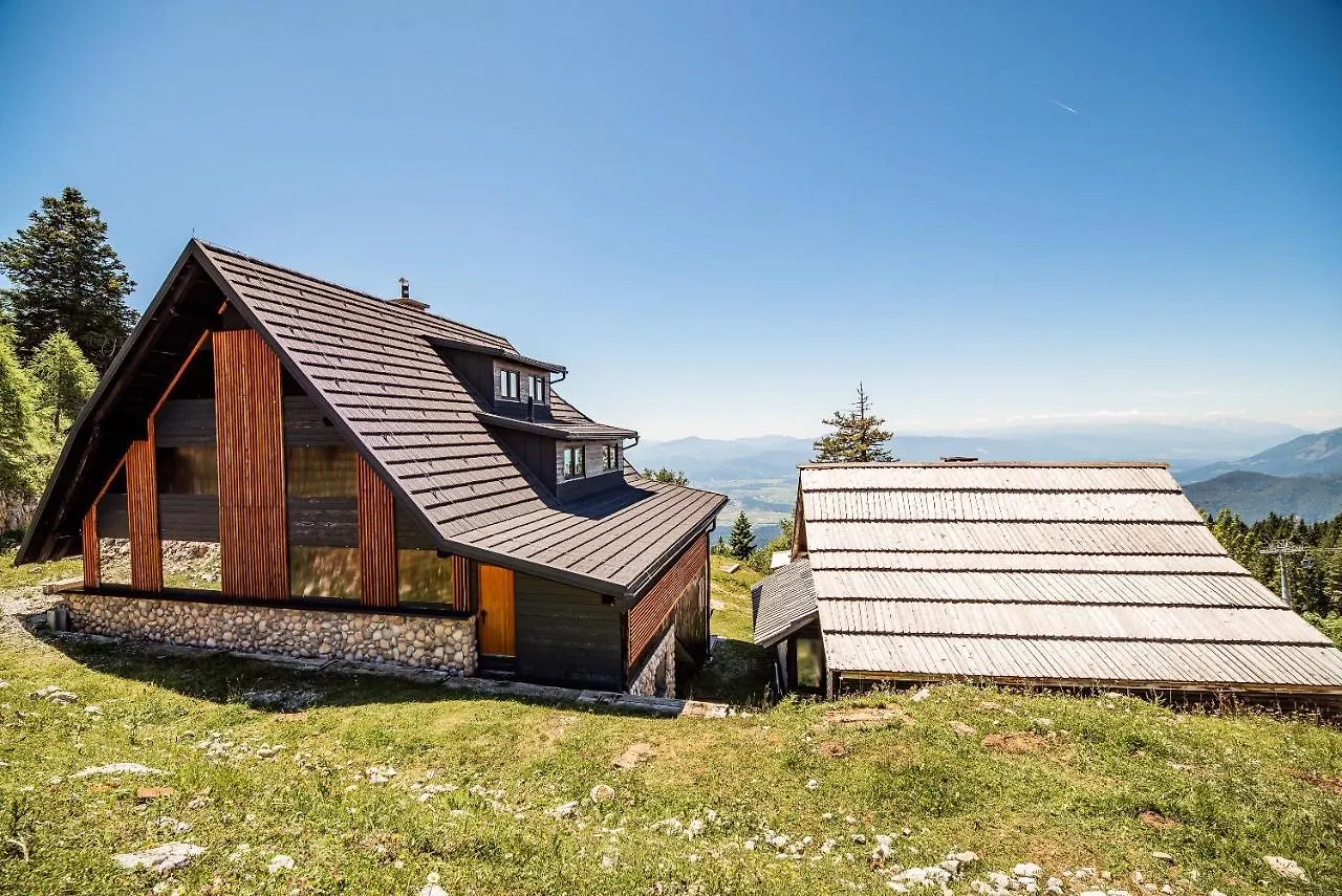Apartments Zvoh, Krvavec, Ski-In, Ski-Out 戈雷尼斯卡地区采尔克列